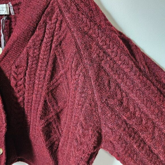 NWT DRESS FORUM DEEP RED V NECK BUTTON DOWN SWEATER SIZE L - Picture 8 of 14